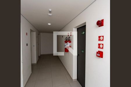 Apartamento à venda com 55m², 2 quartos e 1 vaga Apartamento à venda com 55m², 2 quartos e 1 vagaHall de entrada