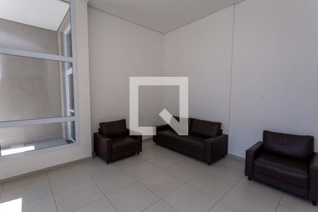Apartamento à venda com 55m², 2 quartos e 1 vaga Apartamento à venda com 55m², 2 quartos e 1 vagaHall social