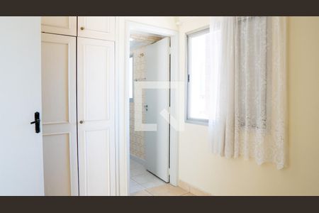 Quarto de apartamento à venda com 1 quarto, 45m² em Vila Buarque, São Paulo