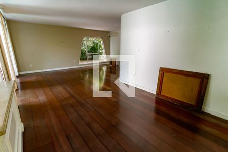 Sala de casa à venda com 3 quartos, 329m² em Jardim Morumbi, São Paulo