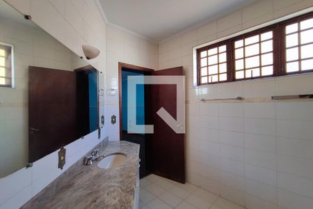 Banheiro Suíte de casa à venda com 4 quartos, 270m² em Jardim Paraíso, Campinas