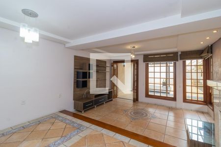Sala de casa à venda com 2 quartos, 293m² em Rio Branco, Canoas