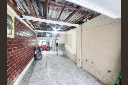 Garagem de casa à venda com 4 quartos, 110m² em Scharlau, São Leopoldo