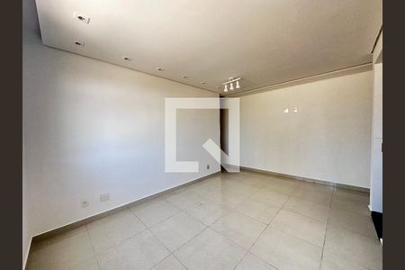 Sala de apartamento para alugar com 3 quartos, 83m² em Sagrada Família, Belo Horizonte