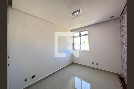 Quarto 1 de apartamento para alugar com 3 quartos, 83m² em Sagrada Família, Belo Horizonte