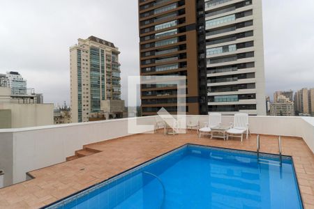 Apartamento para alugar com 260m², 3 quartos e 3 vagas Apartamento para alugar com 260m², 3 quartos e 3 vagasPiscina