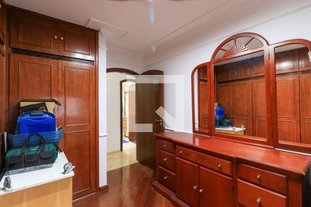 Apartamento para alugar com 260m², 3 quartos e 3 vagas Apartamento para alugar com 260m², 3 quartos e 3 vagasQuarto 2