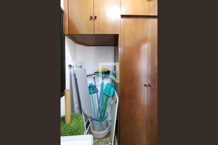 Apartamento para alugar com 260m², 3 quartos e 3 vagas Apartamento para alugar com 260m², 3 quartos e 3 vagasQuarto de Serviço