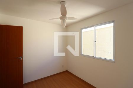 Quarto 2 de apartamento para alugar com 2 quartos, 44m² em Alcântara, São Gonçalo