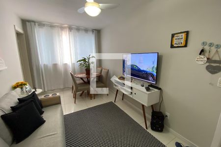 Sala de apartamento para alugar com 2 quartos, 61m² em Jardim Primavera, Duque de Caxias