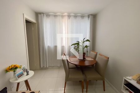 Sala de apartamento para alugar com 2 quartos, 61m² em Jardim Primavera, Duque de Caxias