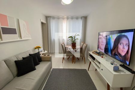 Sala de apartamento para alugar com 2 quartos, 61m² em Jardim Primavera, Duque de Caxias