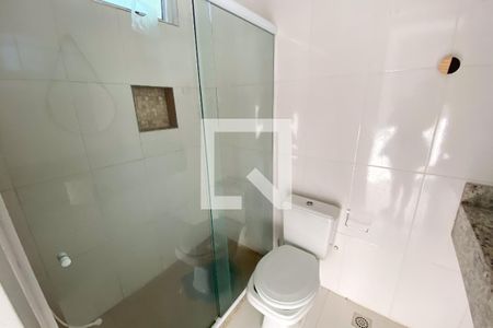 Banheiro de casa para alugar com 1 quarto, 130m² em Jardim Primavera, Duque de Caxias