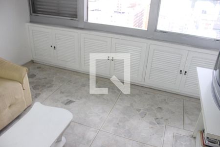 Sala  de apartamento para alugar com 1 quarto, 45m² em Itararé, São Vicente