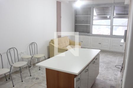 Sala  de apartamento para alugar com 1 quarto, 45m² em Itararé, São Vicente