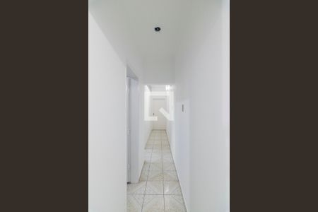 Corredor de casa para alugar com 3 quartos, 165m² em Jardim Las Vegas, Santo André