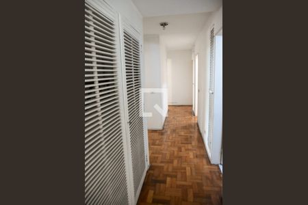 Corredor de apartamento à venda com 5 quartos, 216m² em Copacabana, Rio de Janeiro