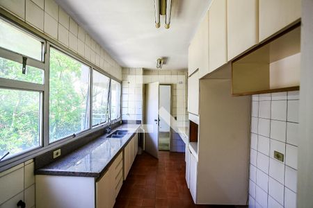 Apartamento para alugar com 180m², 3 quartos e 3 vagas Apartamento para alugar com 180m², 3 quartos e 3 vagasCozinha