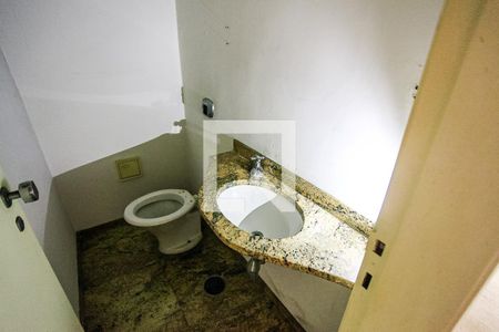 Apartamento para alugar com 180m², 3 quartos e 3 vagas Apartamento para alugar com 180m², 3 quartos e 3 vagasLavabo