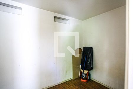 Apartamento para alugar com 180m², 3 quartos e 3 vagas Apartamento para alugar com 180m², 3 quartos e 3 vagasÁrea de Serviço