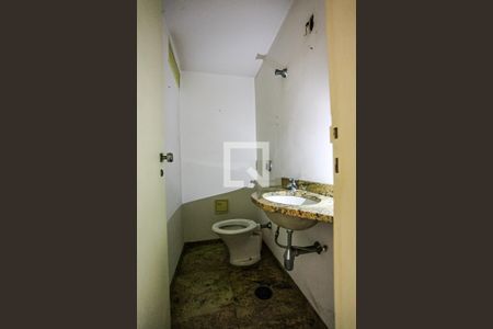 Apartamento para alugar com 180m², 3 quartos e 3 vagas Apartamento para alugar com 180m², 3 quartos e 3 vagasLavabo