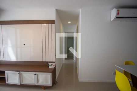 Sala de apartamento à venda com 3 quartos, 81m² em Recreio dos Bandeirantes, Rio de Janeiro