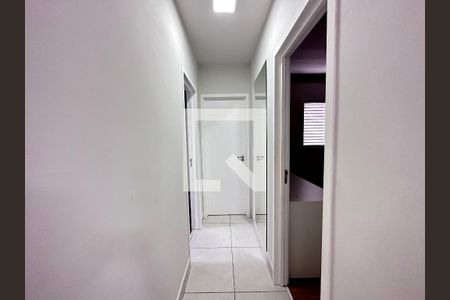 Corredor de apartamento para alugar com 2 quartos, 72m² em São Geraldo, Belo Horizonte