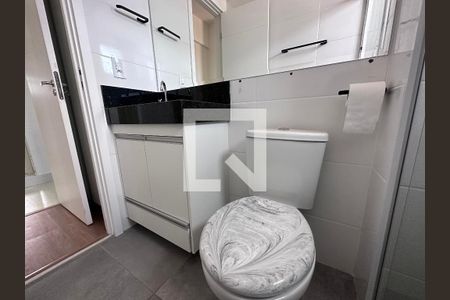 Banheiro de apartamento para alugar com 2 quartos, 72m² em São Geraldo, Belo Horizonte