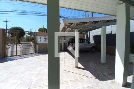 Vista da Sala de Tv de casa à venda com 4 quartos, 170m² em Vila Maria Eugênia, Campinas