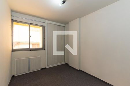 Quarto de kitnet/studio para alugar com 1 quarto, 46m² em Centro, Curitiba