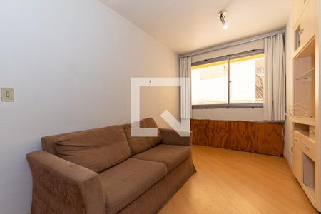 Sala de kitnet/studio para alugar com 1 quarto, 46m² em Centro, Curitiba