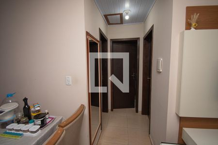 Corredor de casa à venda com 3 quartos, 120m² em São Miguel, São Leopoldo