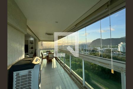 Varanda de apartamento para alugar com 5 quartos, 318m² em Barra da Tijuca, Rio de Janeiro