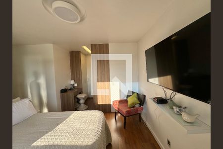 Suíte 1 de apartamento para alugar com 5 quartos, 318m² em Barra da Tijuca, Rio de Janeiro