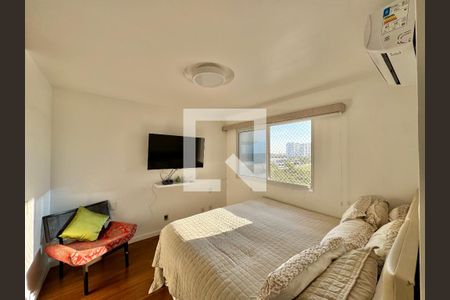 Suíte 1 de apartamento para alugar com 5 quartos, 318m² em Barra da Tijuca, Rio de Janeiro