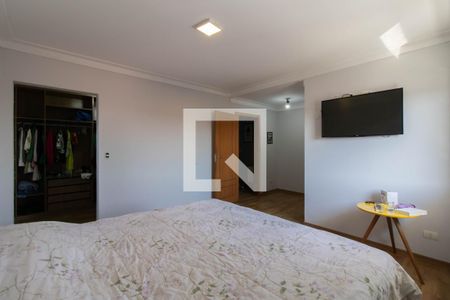 Suíte de casa para alugar com 3 quartos, 280m² em Jardim Munhoz, Guarulhos