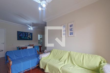 Sala 1 de apartamento para alugar com 3 quartos, 77m² em Jardim Belmar, Guarujá