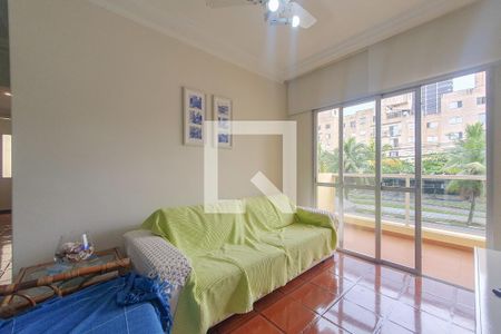 Sala 1 de apartamento para alugar com 3 quartos, 77m² em Jardim Belmar, Guarujá