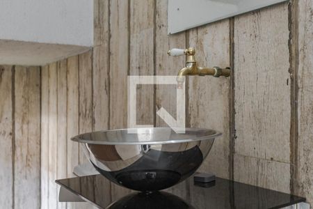 Lavabo de casa de condomínio à venda com 3 quartos, 138m² em Passo das Pedras, Porto Alegre