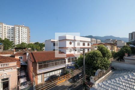 Casa à venda com 210m², 3 quartos e 1 vaga Casa à venda com 210m², 3 quartos e 1 vagaVista da Sacada