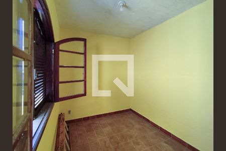 Casa à venda com 210m², 3 quartos e 1 vaga Casa à venda com 210m², 3 quartos e 1 vagaQuarto de Serviço