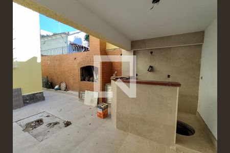 Casa à venda com 210m², 3 quartos e 1 vaga Casa à venda com 210m², 3 quartos e 1 vagaChurrasqueira