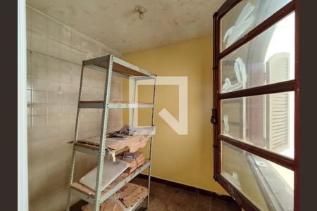 Casa à venda com 210m², 3 quartos e 1 vaga Casa à venda com 210m², 3 quartos e 1 vagaQuarto de Serviço