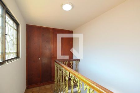 Casa à venda com 210m², 3 quartos e 1 vaga Casa à venda com 210m², 3 quartos e 1 vagaHall