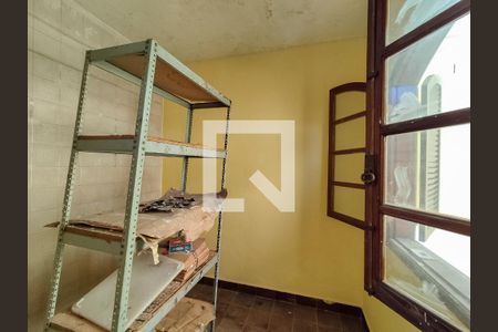 Casa à venda com 210m², 3 quartos e 1 vaga Casa à venda com 210m², 3 quartos e 1 vagaQuarto de Serviço