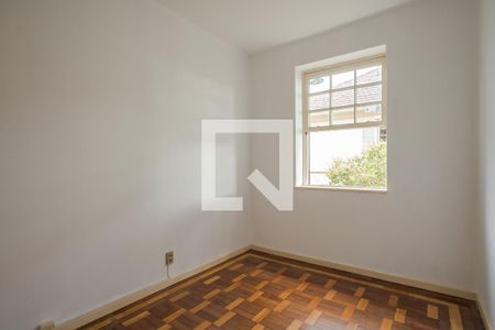 Quarto 2 de apartamento à venda com 3 quartos, 68m² em Passo da Areia, Porto Alegre