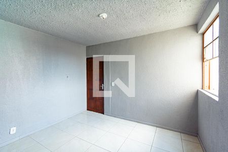 Sala de apartamento à venda com 2 quartos, 43m² em Guajuviras, Canoas