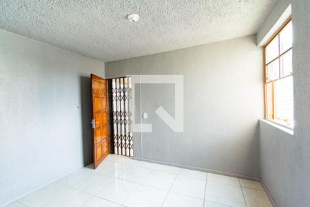 Sala de apartamento à venda com 2 quartos, 43m² em Guajuviras, Canoas