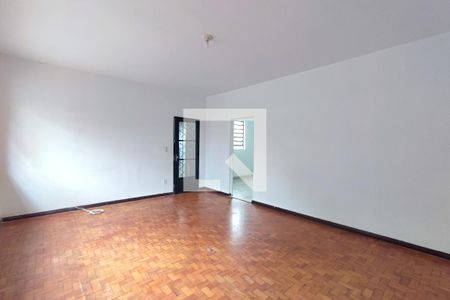 Sala de Estar de casa para alugar com 3 quartos, 104m² em Vila Marieta, Campinas