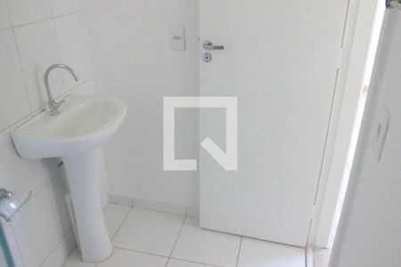 Banheiro de apartamento para alugar com 2 quartos, 48m² em Parque Campolim, Sorocaba